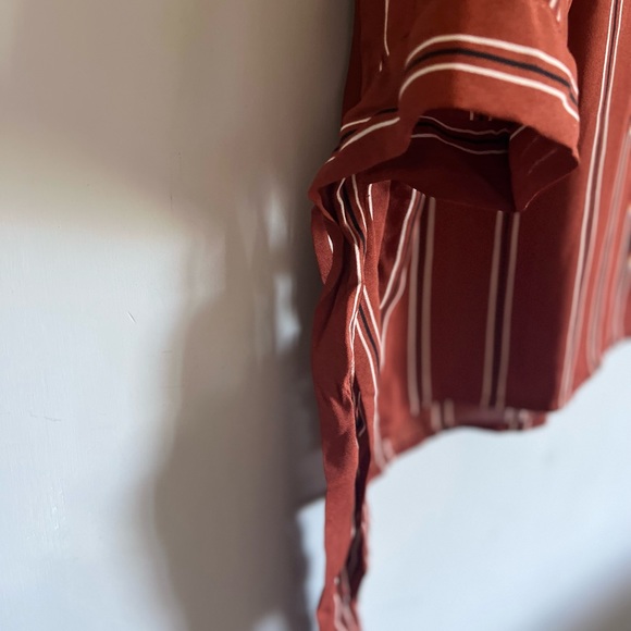 Only Brown collar Neck Shirt - Picture 6 of 8